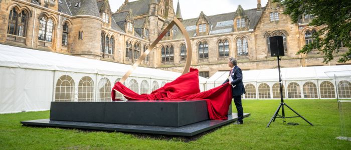 Principal Anton Muscatelli unveiling the alma mater sculpture