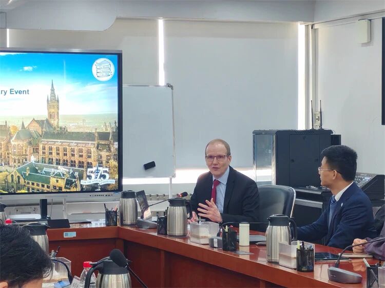 Professor Graeme Roy Nankai University visit