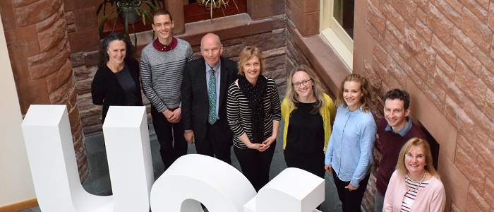Team - May 2019 - 700x300 Tile - UofG Sign in Foyer