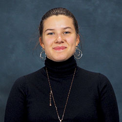 Portrait photo of FUSE researcher Darya Shulakova