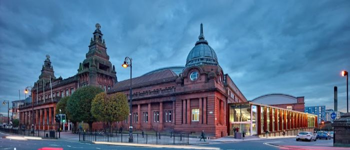 Dusk photo of the Kelvin Hall building